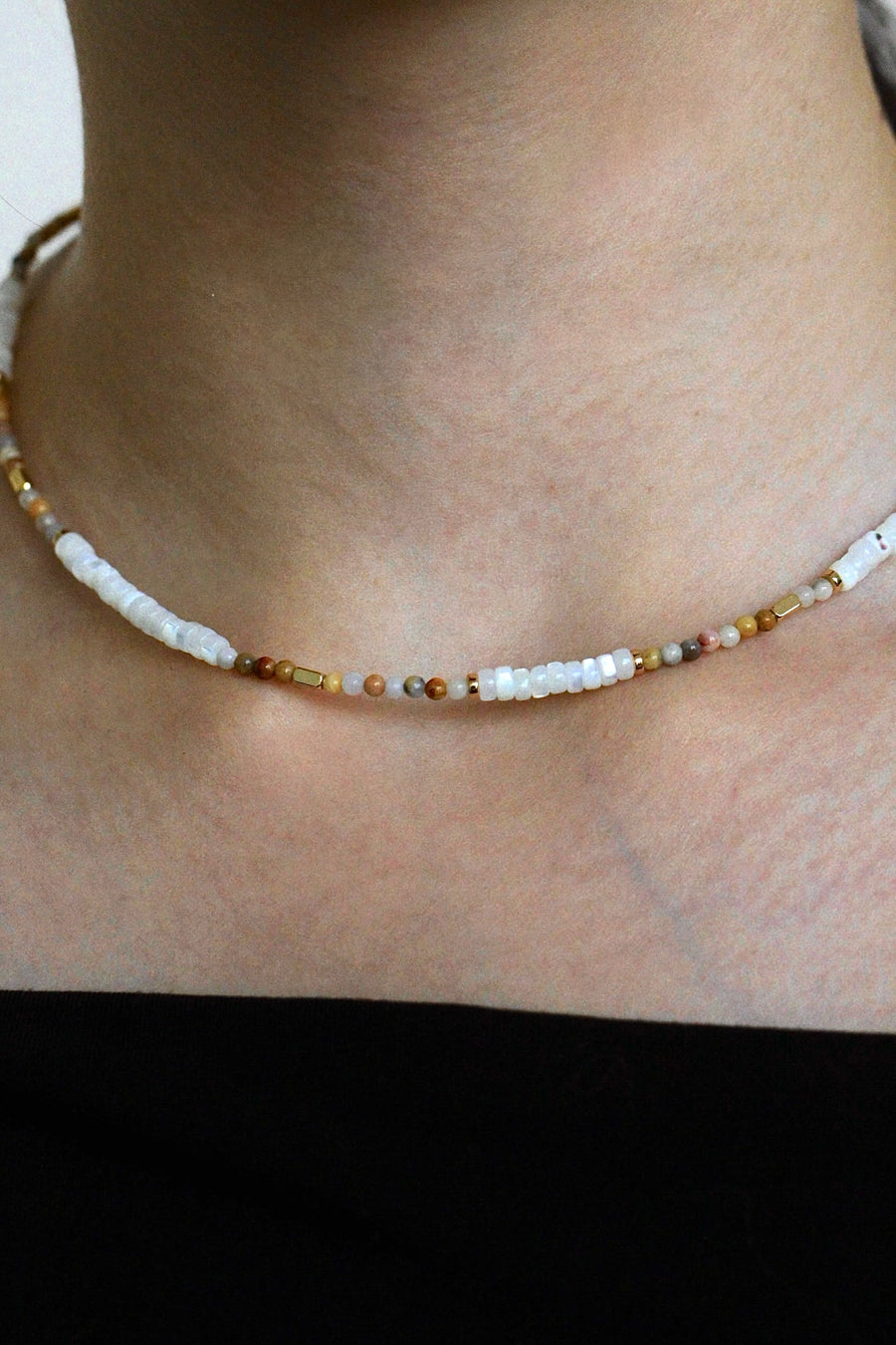 Isla Mixed Shells Choker