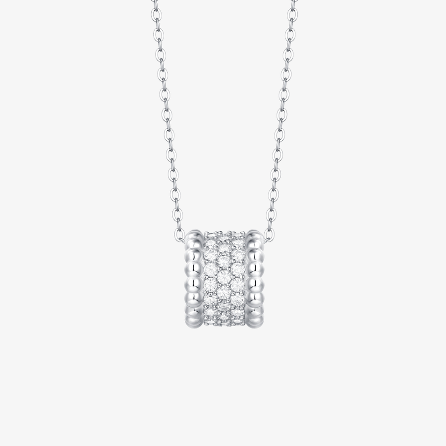 Perlée Moissanite Pendant