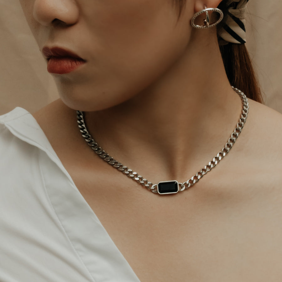 Taylor Onyx Curb Chain Necklace