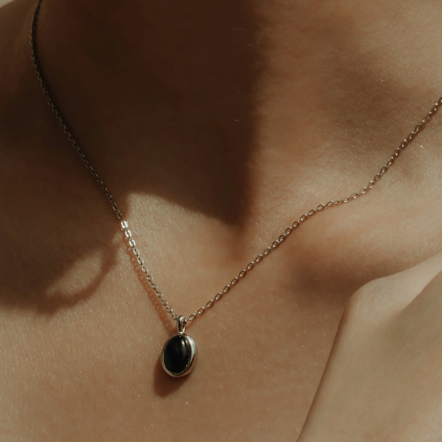 Petite Onyx Necklace